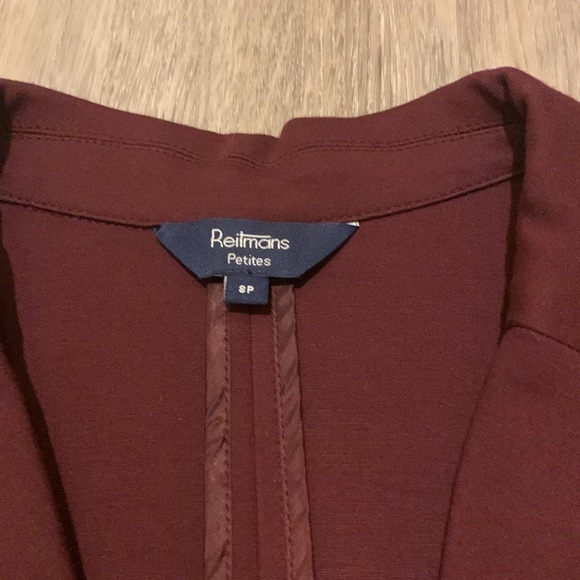 Reitmans blazer - Picture 2 of 9